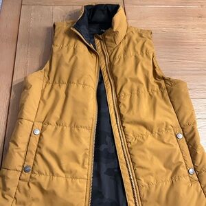 Vuori Black Camo Puffer Vest